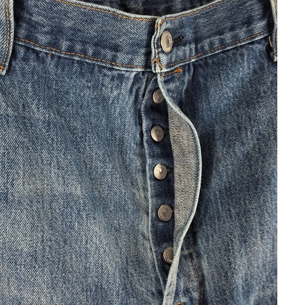 Levis 501 Original Fit Mens Jeans W42 L30 Medium Wash Blue Button Fly Straight